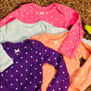 🔥🎀 Four Carter’s onesies